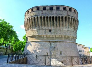 Giornate Fai di Primavera, tra luoghi d’interesse culturale aperti l’Orto Botanico di Urbino e il Torrione a Cagli
