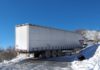 Camion con rimorchio bloccato in curva per l’improvvisa nevicata, chiusi due km della Sp 2 “Conca”