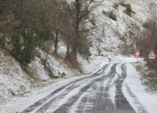 Associazioni ambientaliste attaccano: “Poca neve ma tanti soldi buttati al vento”
