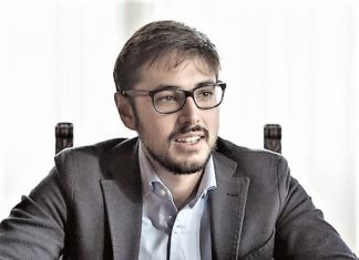 Nicola Barbieri, sindaco di Mondolfo, annuncia la candidatura alle Regionali con FdI
