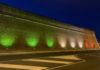 Fano, il tricolore illumina di notte bastione e campanile di piazza
