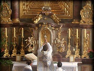 Lega Pesaro-Urbino: “Piena solidarietà alla Cei. Si torna in fabbriche e uffici ma non in chiesa per la messa…”
