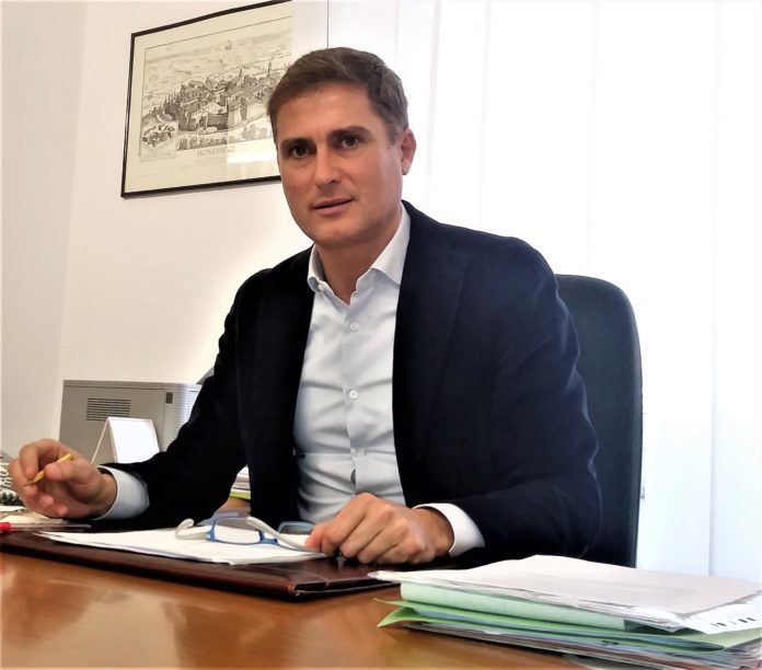 FEDERICO TALE' FOTO