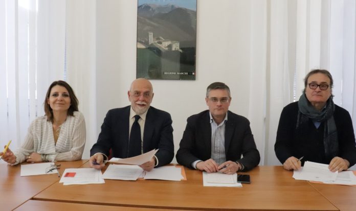 Il gruppo consiliare M5S Marche, da sinistra Romina Pergolesi, Gianni Maggi, Piergiorgio Fabbri, Peppe Giorgini (1)