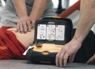 Fano, uomo di 63 anni scampa all’infarto grazie al defibrillatore