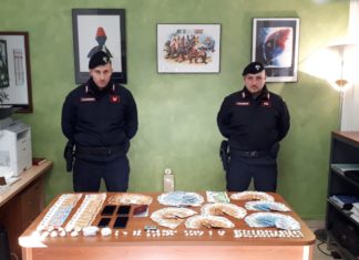 Cagli, giovane albanese incensurato arrestato dai carabinieri con 200 grammi di cocaina e oltre 12.000 euro in contanti