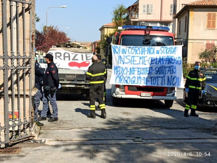 foto omaggio a