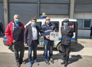 Fano, sanificatori per polizia locale e volontari. Disinfettano i mezzi con l’ozono