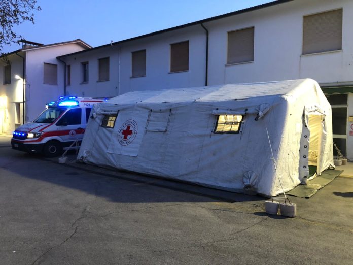 foto tenda cri