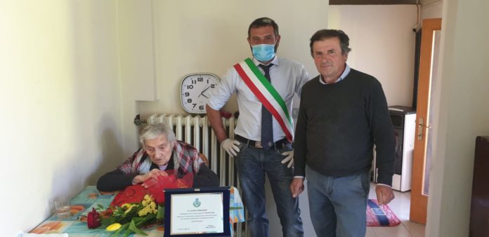 100 anni egina 3
