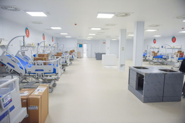 covid-hospital-nella-fiera-archivio-arkiv-civitanova-FDM-6-650x434