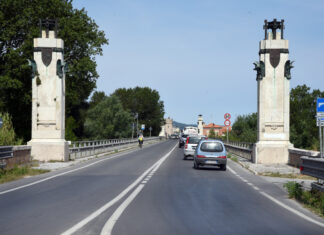 Senso unico alternato sul ponte Metauro a Fano