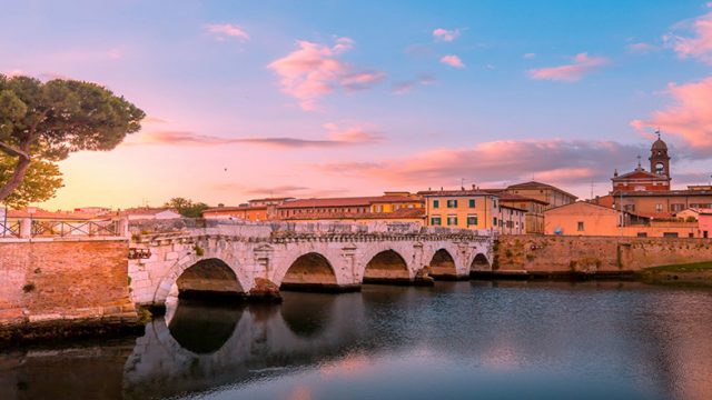 ponte-tiberio-sera-785x525-640x360