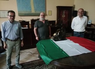 La Turba di Mariotti, opera in ferro battuto omaggio alla comunità cantianese