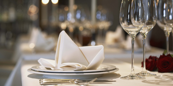 UNC_coperto_pane_servizio_ristorante