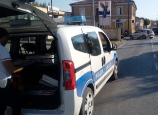 Scontro a Fano, scooterista fuori pericolo