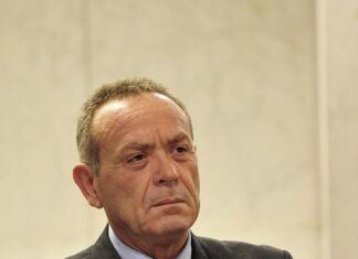 «Annullare tre mesi di Tosap agli ambulanti»