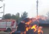 Paglia in fiamme, strada chiusa a Fano
