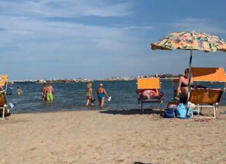 “Individuato a Fano un pericoloso traffico di lettini noleggiati”