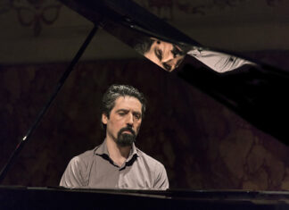 Alessandro Petrolati stasera (4 settembre) in concerto al teatro di Cagli