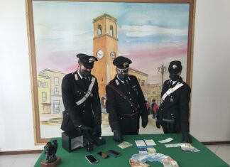 Droga dalla Campania alle piazze di Fano e Pesaro: maxi operazione “riCARiche”. Scattano arresti, denunce e sequestri