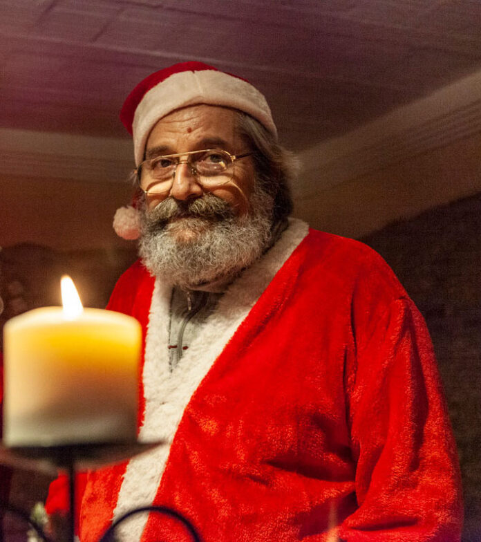 Babbo Natale a Mombaroccio-_-Il-Natale-che-non-ti-aspetti-_-Marche