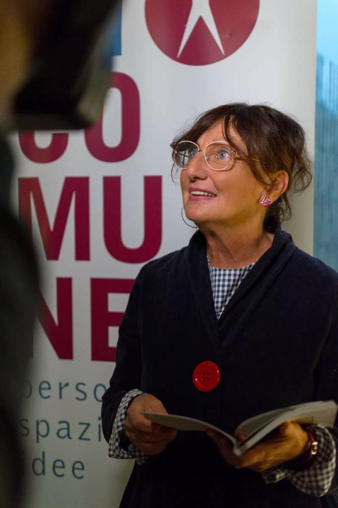 foto carla luzi