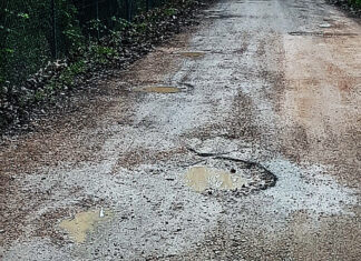 Fossombrone, la strada per monte Bianco buona per spaccare motori e sospensioni delle auto