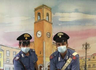 Tenta truffa al “Fanocenter” con documenti falsi. arrestato dai carabinieri.