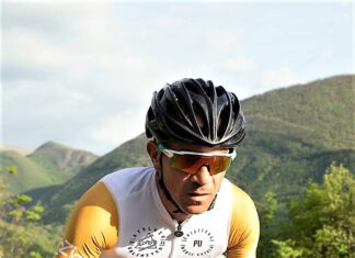 I numeri di Zico Pieri dopo 16 giorni: Stelvio scalato 56 volte, percorsi 2400 km e raggiunti 85.000 metri di dislivello
