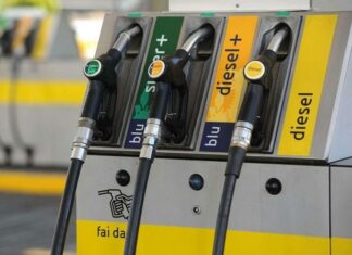 San Costanzo, titolare di un distributore non comunica i prezzi dei carburanti. Rischia fino a 6mila euro di multa