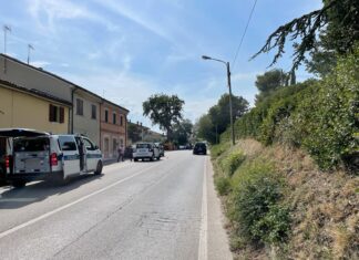 Carambola fra tre automobili a Cuccurano