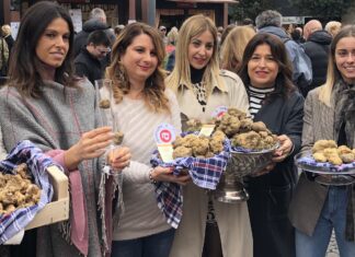 Taglio del nastro domenica 24 ottobre per la 56° Fiera Nazionale del Tartufo Bianco di Acqualagna