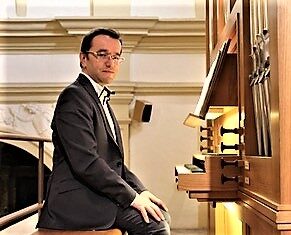Domenica 31 ottobre “Castelli d’Aria” a Barchi con l’organista spagnolo Francisco Javier López