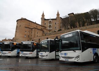 Adriabus e Uniurb: grazie al “Pass Universitario” abbonamenti a tariffa agevolata