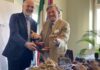 Ruscella d’Oro a Silvano Lattanzi: il maestro della calzatura celebra ad Acqualagna 50 anni di storia