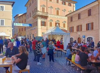 Gran finale per la Fiera Nazionale del Tartufo di Pergola, ospiti lo chef Fabio Campoli e Rosanna Lambertucci