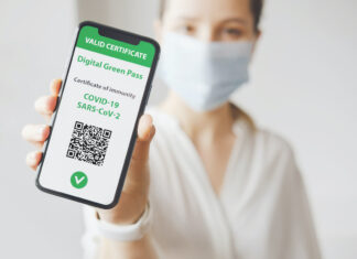 I reati vanno puniti, ma non diamo ai no vax più importanza del necessario e non confondiamoli con chi ha dubbi sui vaccini