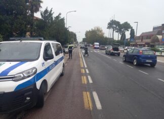 Fano, scontro fra auto in via Roma: in ospedale i due conducenti