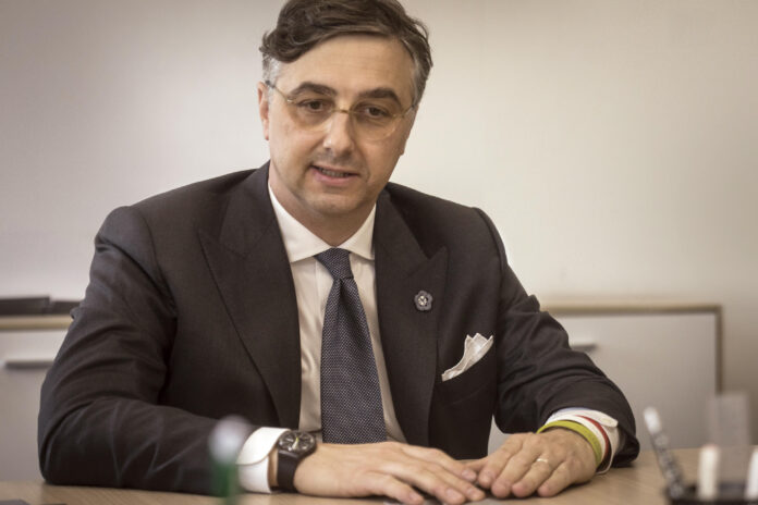 Maurizio Vecchiola presidente e Ad di Finproject