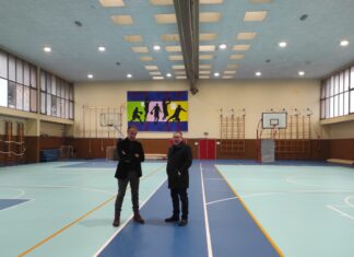 Nuova pavimentazione per le due palestre del liceo “Marconi”