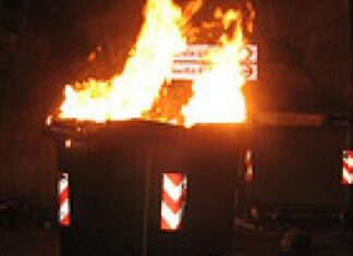 Fano, denunciato per l’incendio di quattro cassonetti