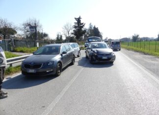 Tamponamento a tre sulla Provinciale 45 a Fenile di Fano
