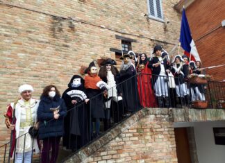 Il Settecento di maschere e musica rivive a Urbino col liceo Laurana Baldi