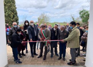 Per i 20 anni de Il Mosaico l’inaugurazione più attesa (l’ex sindaco Bacchiocchi ringrazia)