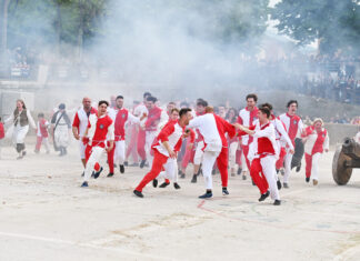 Fossombrone, Centro Storico in festa ha vinto il Palio del Cardinale