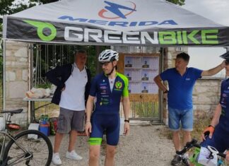 A Fossombrone cinque ciclisti completano l’Everesting