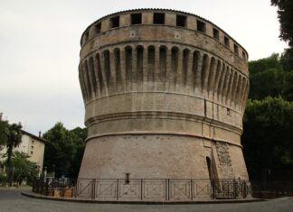 Cagli, sabato mattina verrà intitolato il largo antistante il Torrione ad Eliseo Mattiacci