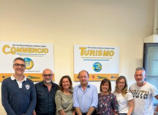 Stagionalità, firmato accordo tra Confcommercio Marche Nord e sindacati