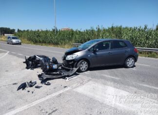 Fano, schianto sulla Statale. Scooterista prelevato dall’eliambulanza